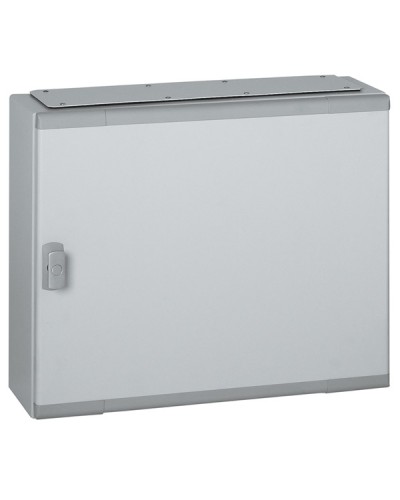 Шкаф распределительный Legrand 020182 в Мытищах Щиты электрические Pintop.ru