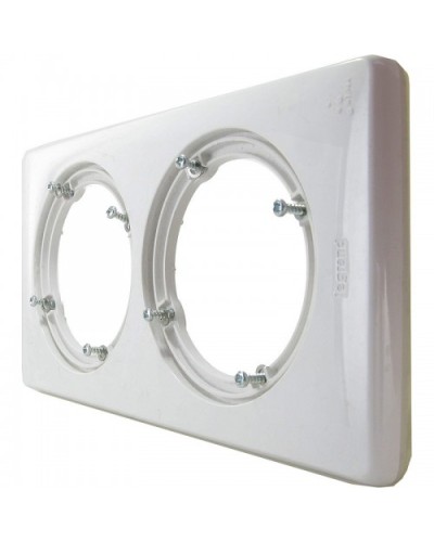 Рамка 2 поста IP44, белая Celiane Legrand 069072 в Мытищах Аксессуары для кабель-канала Pintop.ru